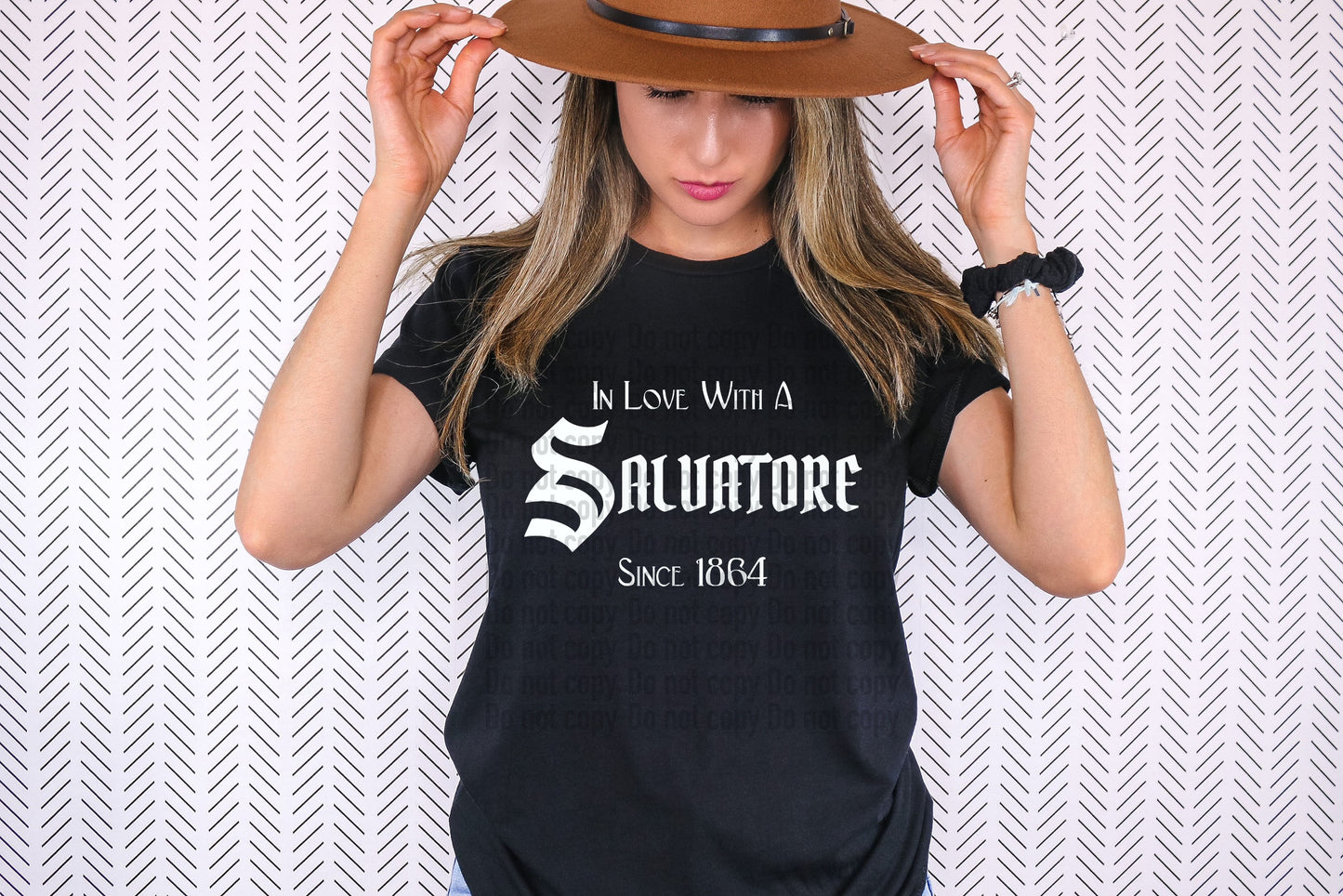 In Love With A Salvatore The Originals TVD - T-Shirt & Hoodie