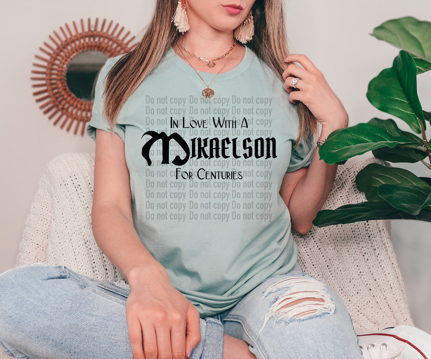 In Love With A Mikaelson The Originals TVD - T-Shirt & Hoodie