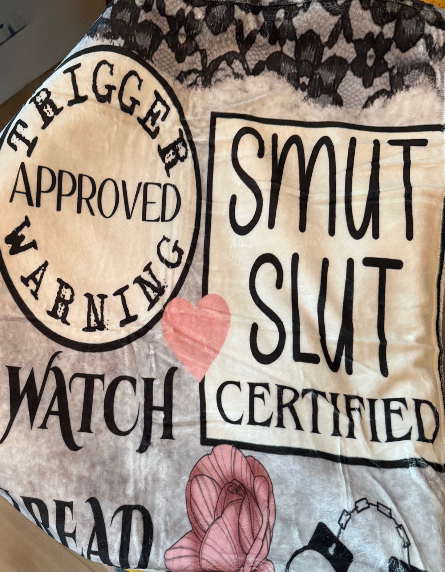 Smut Gray/Pink Blanket - Pre Order