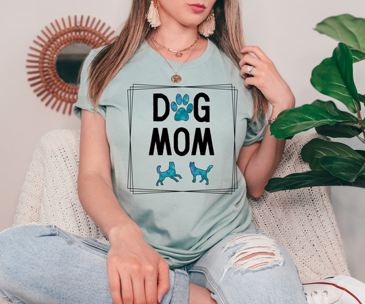 Dog Mom - T-Shirt & Hoodie